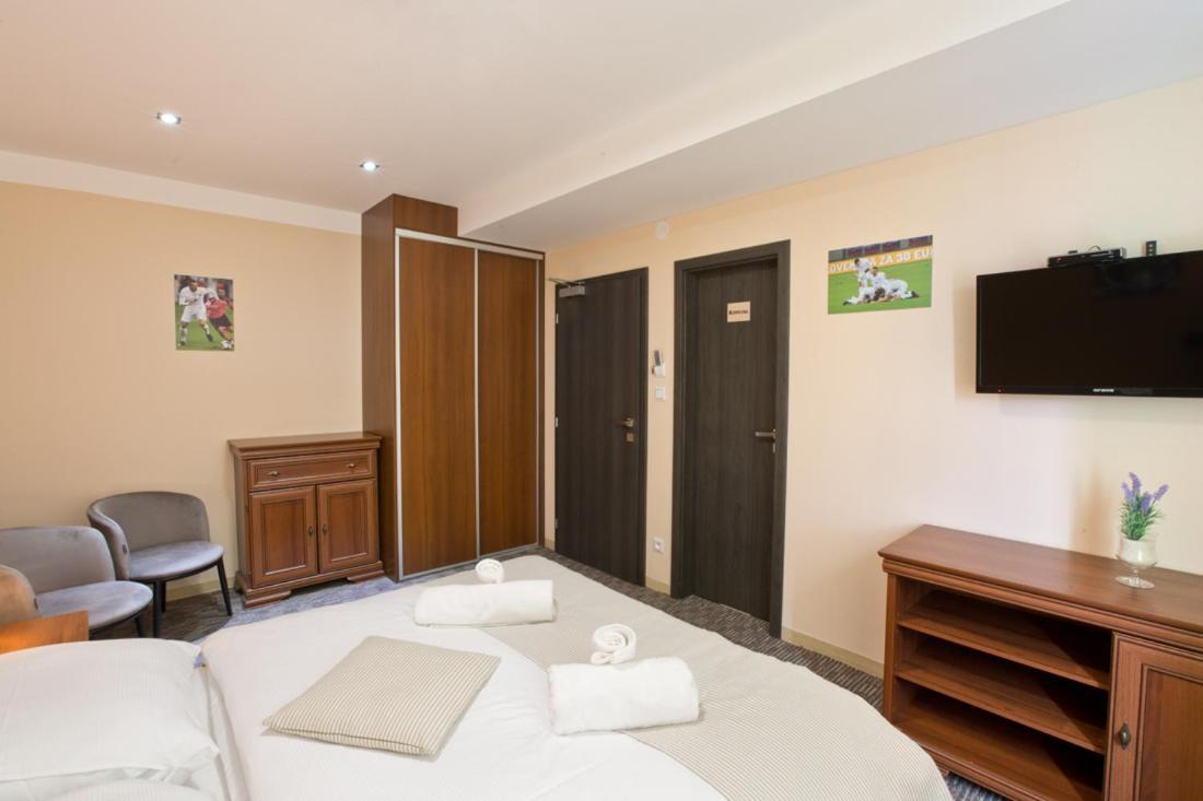 Hotel Restauracia Gol Oravske Vesele Zewnętrze zdjęcie