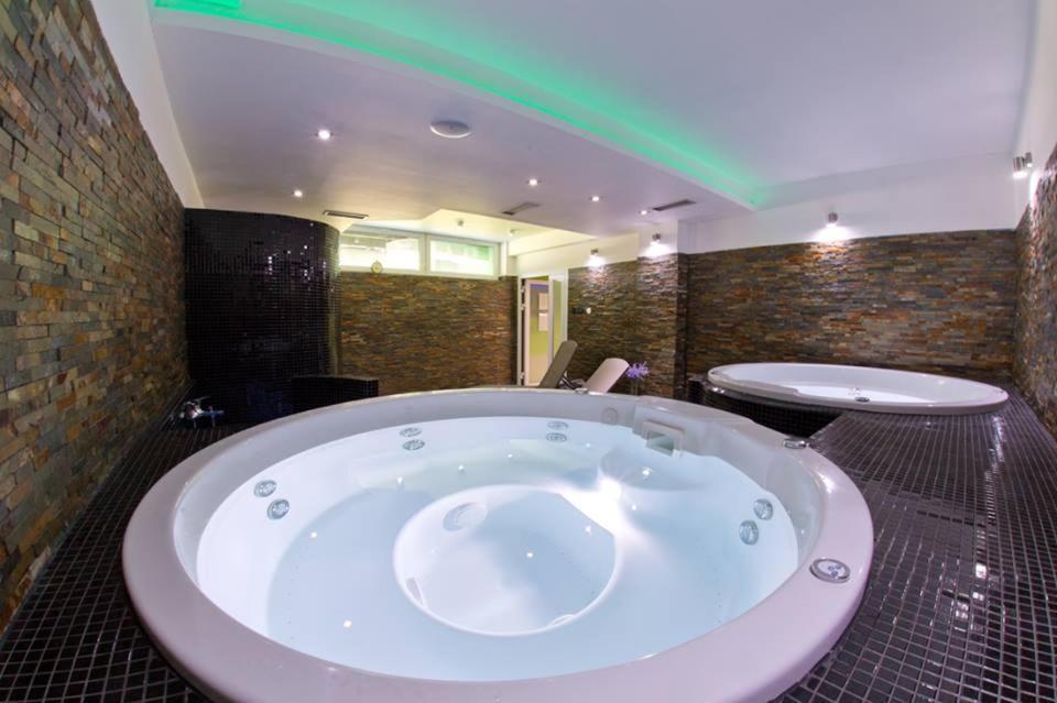 Hotel Restauracia Gol Oravske Vesele Zewnętrze zdjęcie